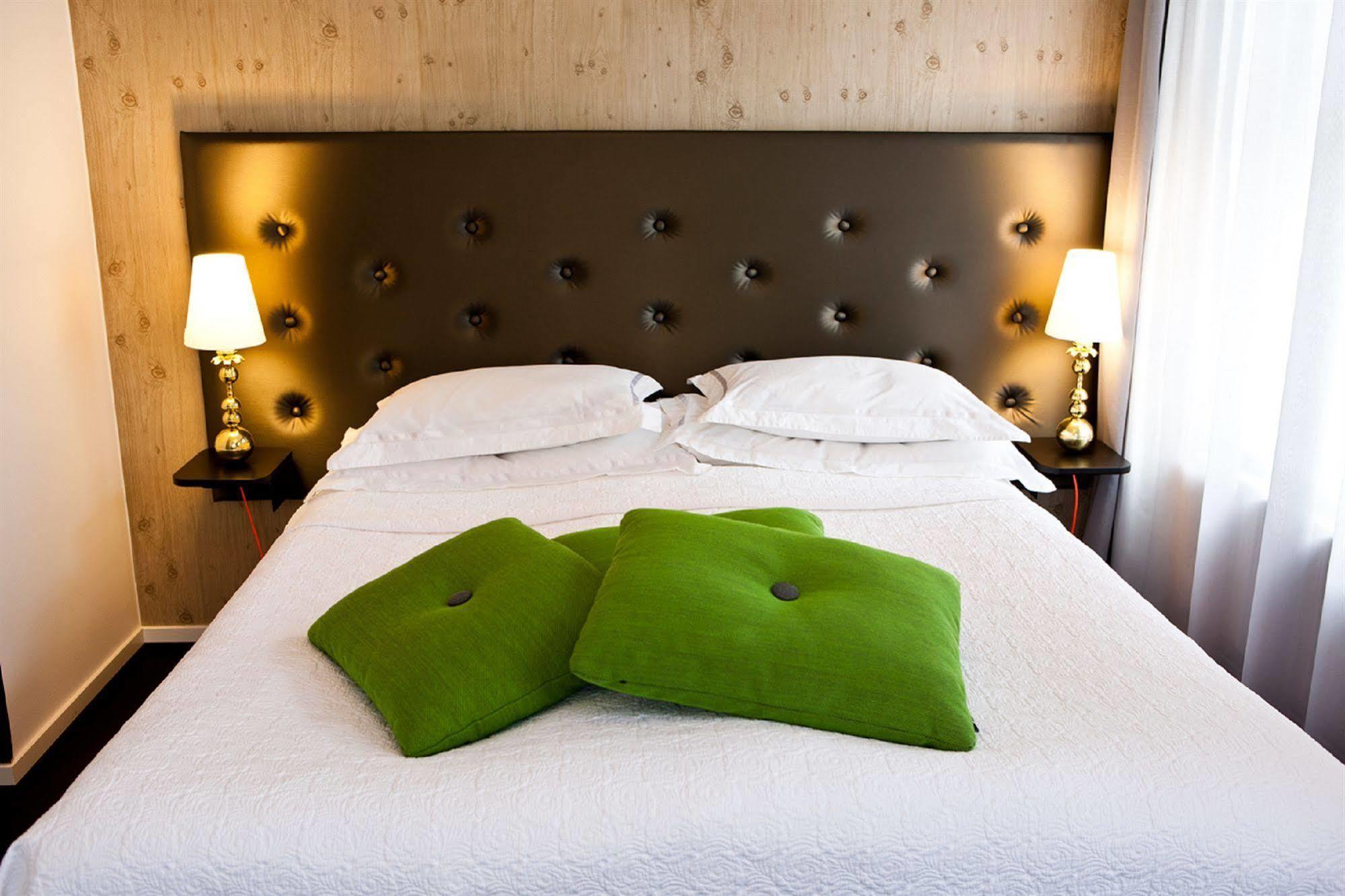 Flora Hotell 4*
